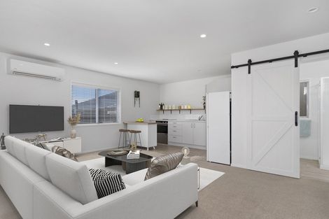 Photo of property in 11 Kamahi Crescent, Papamoa Beach, Papamoa, 3118