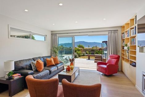 Photo of property in 131 Manly Street, Paraparaumu Beach, Paraparaumu, 5032