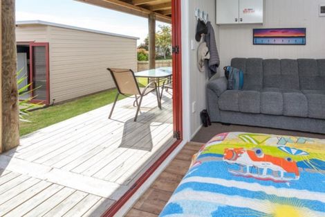 Photo of property in 426 Onemana Drive, Onemana, Whangamata, 3691