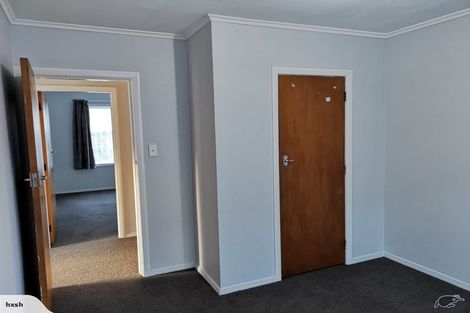 Photo of property in 4 Hinau Street, Tawa, Wellington, 5028