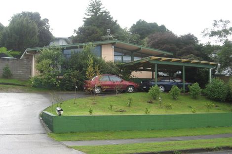 Photo of property in 196 Ti Rakau Drive, Pakuranga Heights, Auckland, 2010