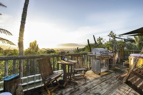 Photo of property in 872 Ponga Road, Opaheke, Papakura, 2584