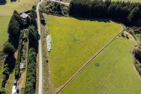 Photo of property in 21 Craggy Tor Road, Owaka Valley, Owaka, 9586