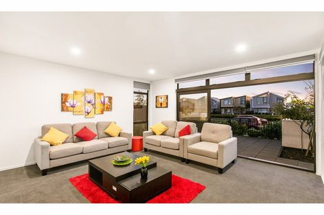 Photo of property in 53 Battalion Drive, Papakura, 2110