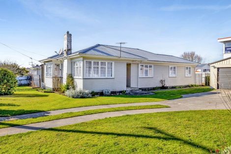 Photo of property in 49 Cloten Road, Stratford, 4332