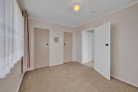 Photo of property in 8 Essex Street, Stratford, 4332