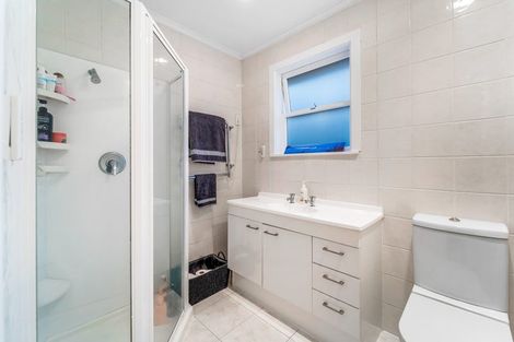 Photo of property in 81 Mountbatten Avenue, Hillcrest, Auckland, 0627