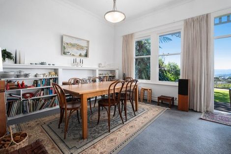 Photo of property in 21 Northland Road, Northland, Wellington, 6012