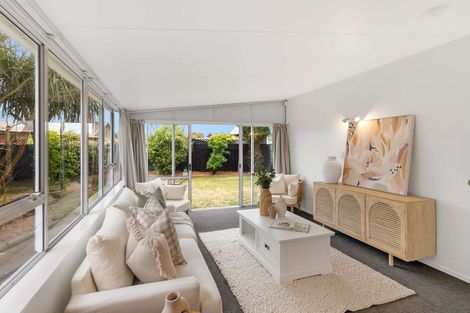 Photo of property in 16 Cottonwood Street, Parklands, Christchurch, 8083