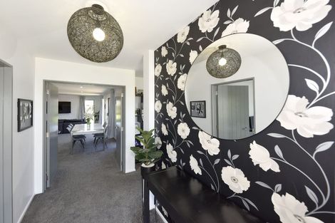 Photo of property in 32 Blackburn Street, Kaiapoi, 7630