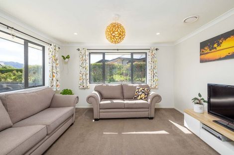 Photo of property in 12 Takutai Place, Diamond Harbour, Lyttelton, 8971
