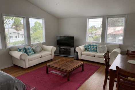 Photo of property in 6 Beresford Street, Bayswater, Auckland, 0622