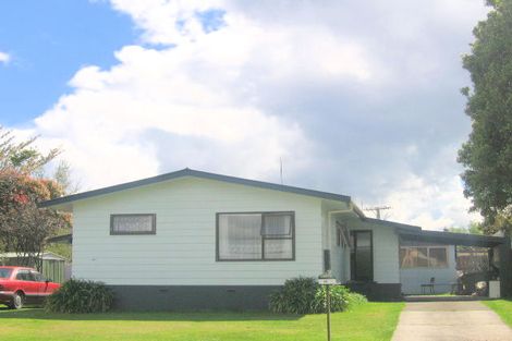 Photo of property in 20 Chaucer Place, Owhata, Rotorua, 3010