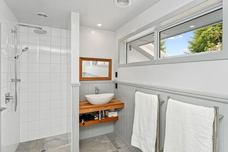 Photo of property in 5 Matipo Street, Waikanae, 5036