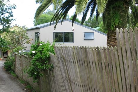 Photo of property in 2/30 Sackville Street, Grey Lynn, Auckland, 1021