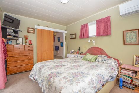 Photo of property in 13 Barrett Place, Carterton, 5713