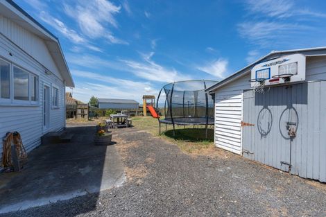 Photo of property in 4 Seabury Avenue, Foxton Beach, Foxton, 4815