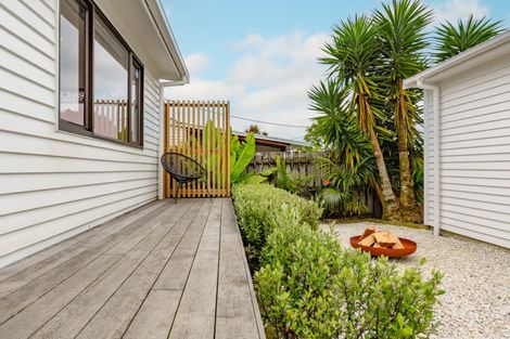 Photo of property in 70 Mcentee Road, Waitakere, Auckland, 0816