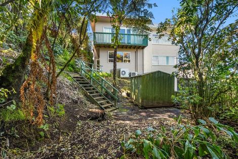 Photo of property in 23b Eastview Grove, Normandale, Lower Hutt, 5010