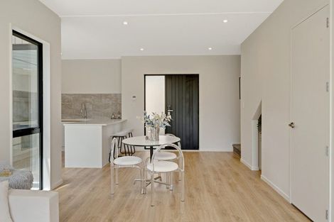 Photo of property in 2/40 Bahari Drive, Ranui, Auckland, 0612