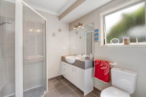 Photo of property in 6 Gerontius Lane, Snells Beach, 0920