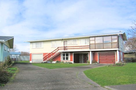 Photo of property in 11 Kennedy Avenue, Feilding, 4702