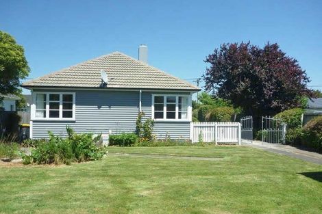 Photo of property in 30 Christian Street, Bryndwr, Christchurch, 8053