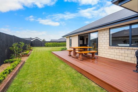 Photo of property in 8 Sandhurst Drive, Rolleston, 7615