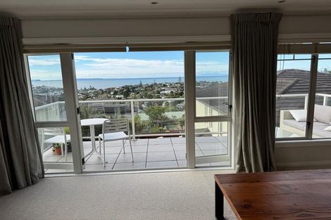 Photo of property in 235b East Coast Road, Mairangi Bay, Auckland, 0630