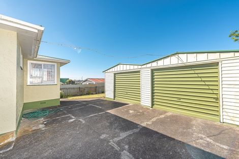 Photo of property in 40 Kowhai Street, Castlecliff, Whanganui, 4501