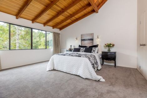 Photo of property in 16 Homewood Place, Chatswood, Auckland, 0626