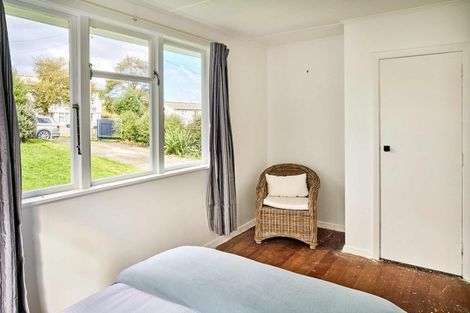 Photo of property in 83 Bell Street, Tawa, Wellington, 5028