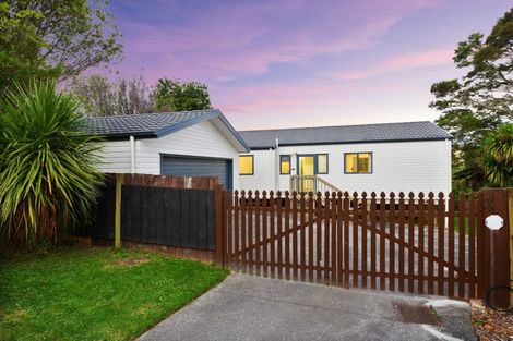 Photo of property in 18a Poto Street, Te Atatu South, Auckland, 0610