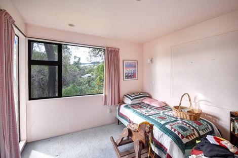 Photo of property in 3 Howard Street, Macandrew Bay, Dunedin, 9014