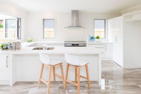 Photo of property in 4 Montgomery Terrace, Hokowhitu, Palmerston North, 4410