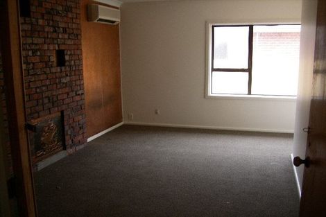 Photo of property in 71 Yaldhurst Road, Sockburn, Christchurch, 8042