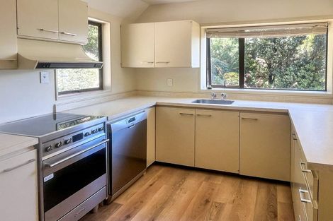 Photo of property in 1/20a Main Road, Mount Pleasant, Christchurch, 8081