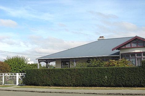 Photo of property in 19 Manse Street, Waimate, 7924