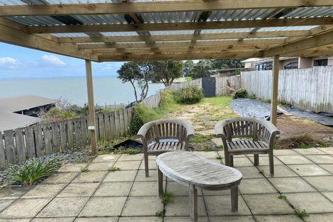 Photo of property in 565 Weymouth Road, Weymouth, Auckland, 2103