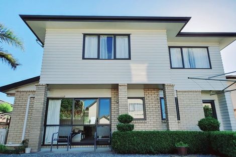 Photo of property in 23 Roy Douglas Place, Favona, Auckland, 2024