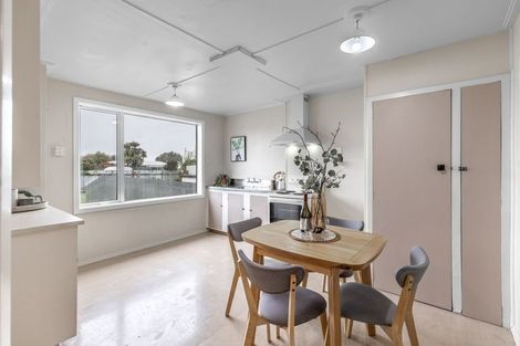 Photo of property in 121-123 Metzger Street, Heidelberg, Invercargill, 9812