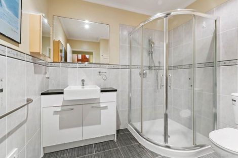 Photo of property in 36 Sea Spray Drive, Bucklands Beach, Auckland, 2012