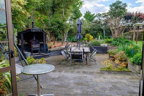 Photo of property in 24 Cedar Crescent, Feilding, 4702