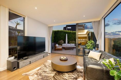 Photo of property in 41 Bounty Road, Long Bay, Auckland, 0630