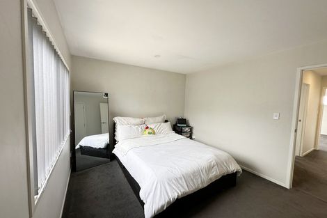 Photo of property in 4 Ruhanui Lane, Pakuranga Heights, Auckland, 2010
