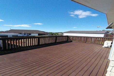 Photo of property in 9 Greenstone Place, Clover Park, Auckland, 2019