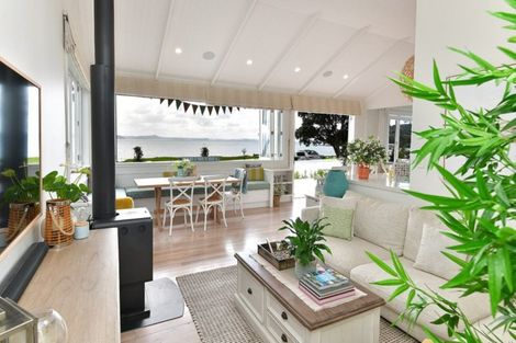 Photo of property in 103 The Esplanade, Manly, Whangaparaoa, 0930