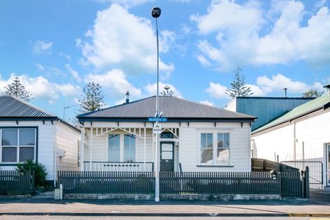 Photo of property in 74 Mcgrath Street, Napier South, Napier, 4110
