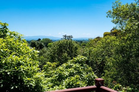 Photo of property in 31 Busby Hill, Havelock North, 4130