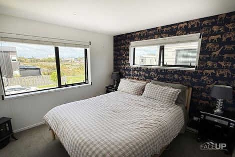 Photo of property in 70 Jacks Landing Drive, Hamilton Lake, Hamilton, 3204